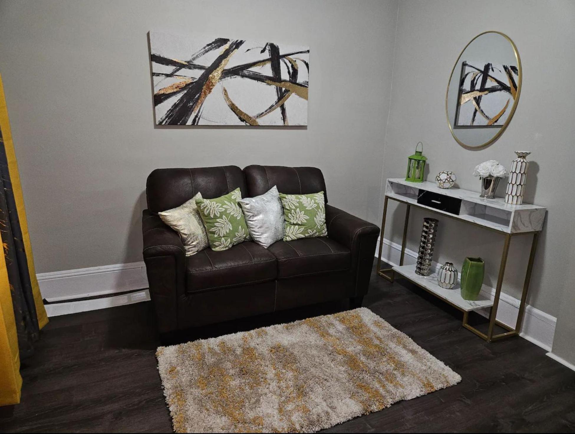 Elegant 4 Bedroom @Cleveland Clinic Area エクステリア 写真
